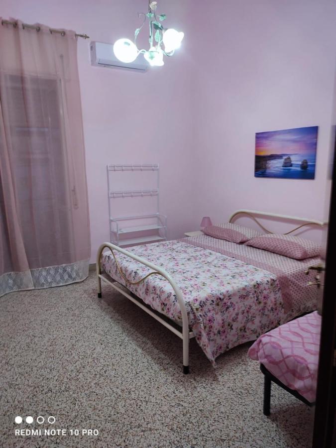 Bed and Breakfast D&M21 Napoli Esterno foto